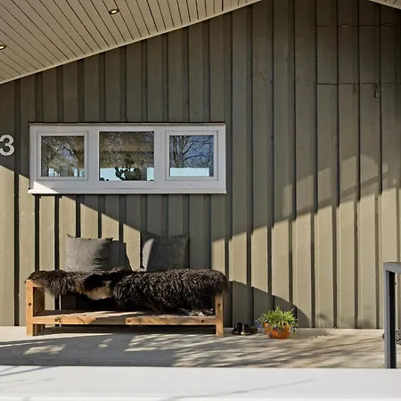 Semesterbostad 3 Bedroom Awesome In Brenderup Fyn *