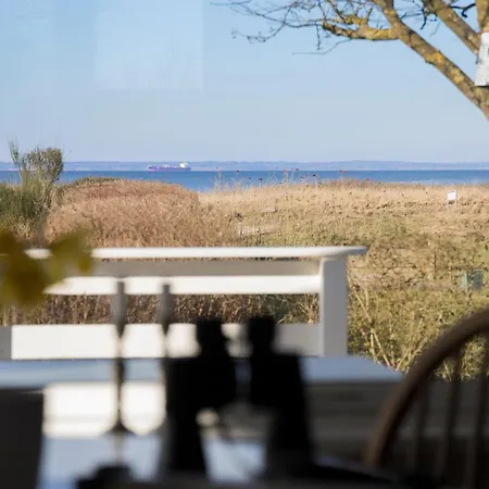 3 Bedroom Awesome In Brenderup Fyn * Vedelshave