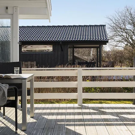 Semesterbostad 3 Bedroom Awesome In Brenderup Fyn